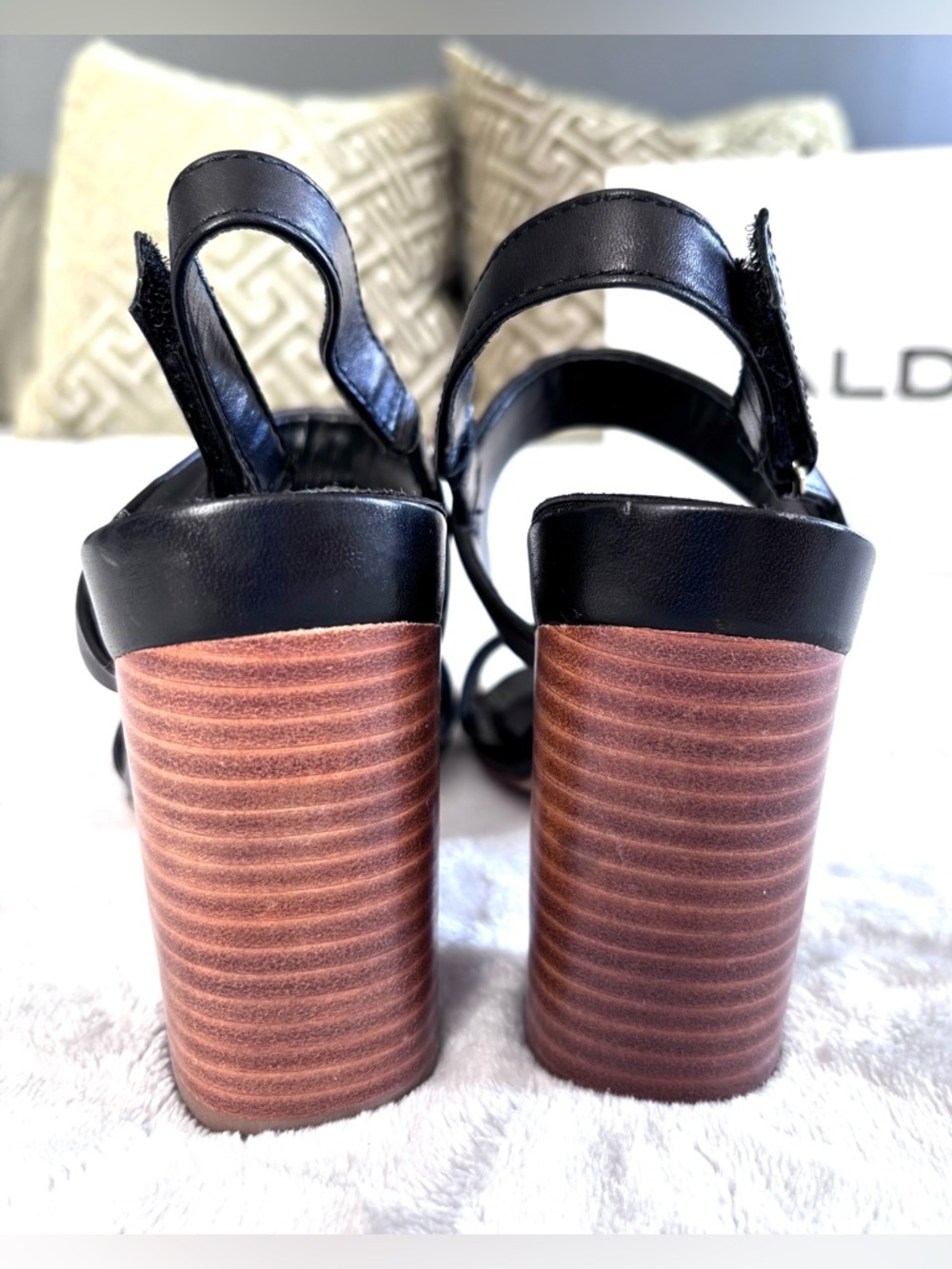 ALDO Black Leather Strappy Block Heel Sandals, Size 6 - Picture 5 of 11